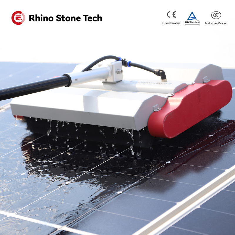 Plug In Brush For Solar Panel Cleaning 630RPM Red Solar Panel Automatic Cleaner