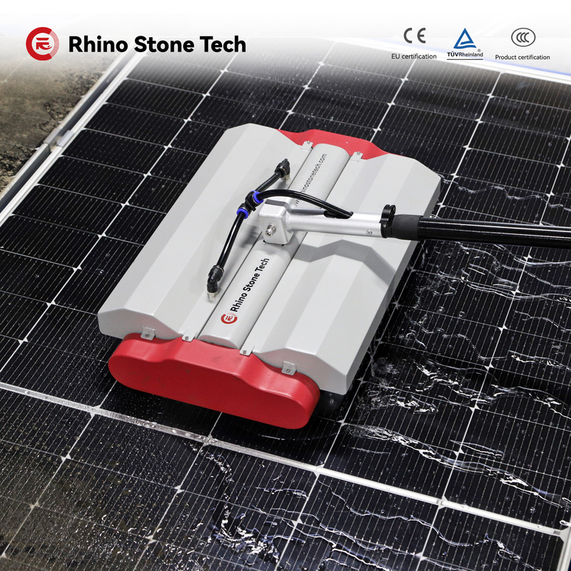 Plug In Brush For Solar Panel Cleaning 630RPM Red Solar Panel Automatic Cleaner