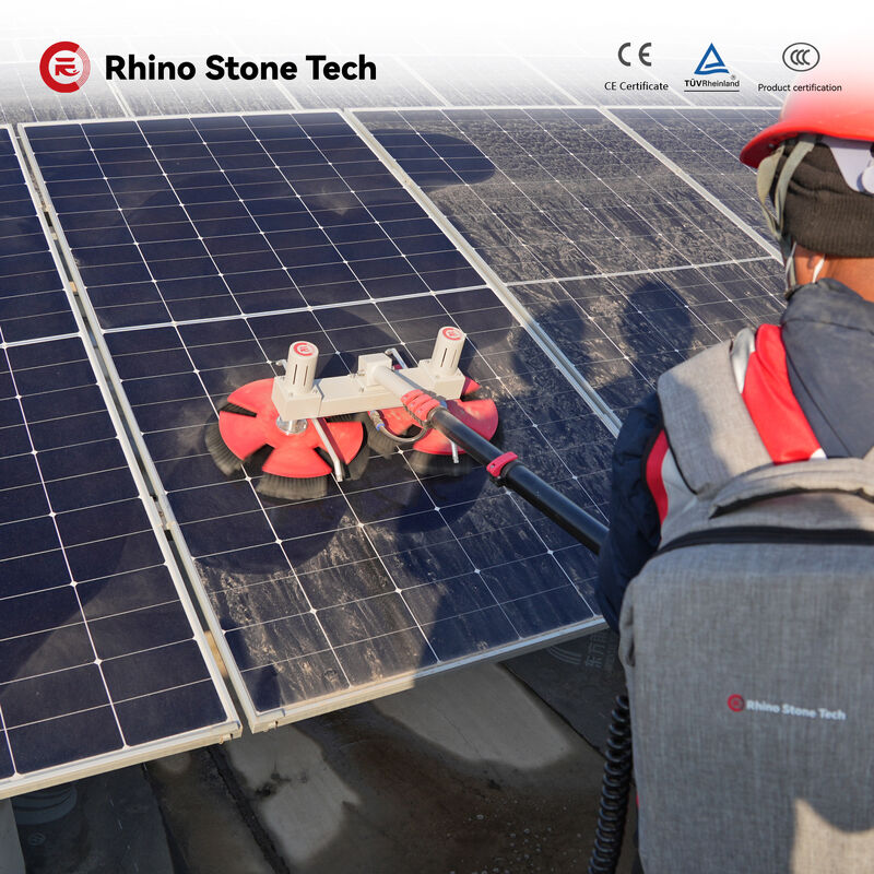 Brushless Motor Water Spray PV Cleaner Robot Equipment 3.6m 5.4m 7.5m Carbon Fiber Telescopic Rod Lithium Battery Solar Panel Cleaning Brush